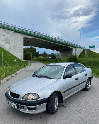 Toyota Avensis cena 7100 przebieg: 230000, rok produkcji 2000 z Kraków małe 154